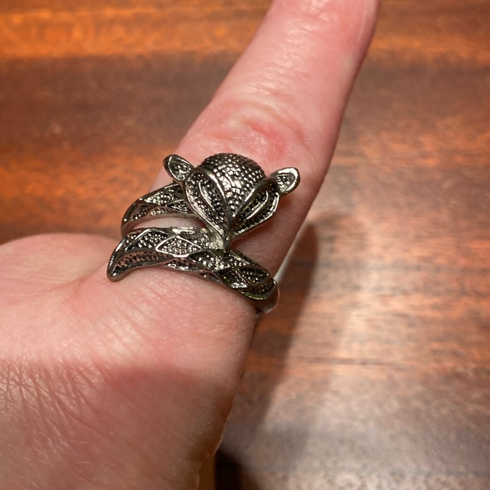 Fox ring